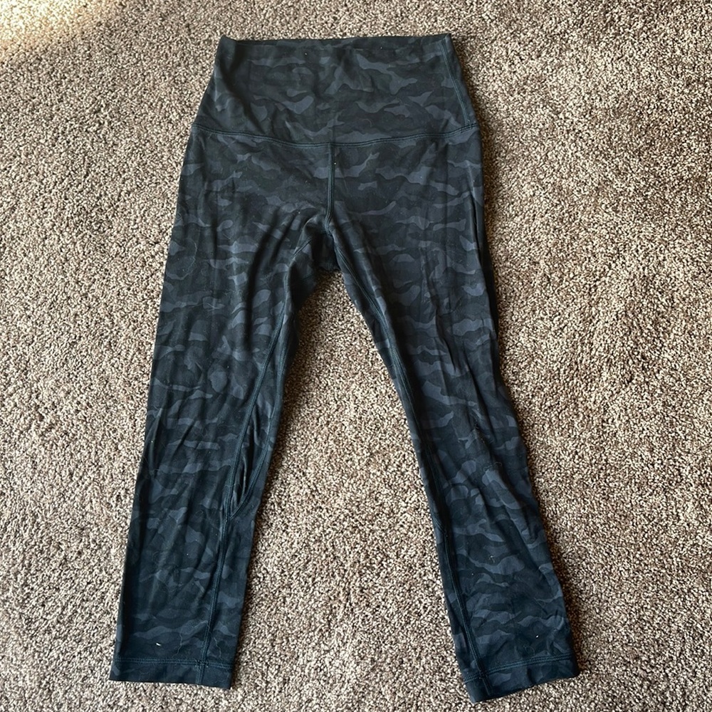 Lululemon Align black camouflage